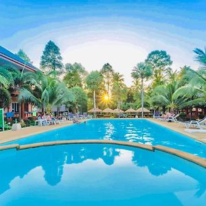 Peaceful Resort Krabi, Koh Lanta - SHA Plus